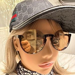 Mcq by Alexander McQueen Round Sunglasses